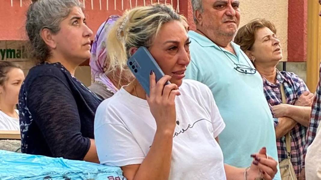 Antalya’da Apartman Dairesi Küle Döndü! Ev Sahibi Gözyaşlarına Boğuldu 4